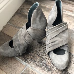 Loeffler Randall Grey Pumps